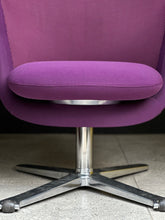Load image into Gallery viewer, "Steelcase" i2i Swivel Collaborative Chair | Ergonomic Dual Swivel Chair