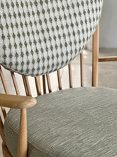 Load image into Gallery viewer, High-Back Spindle Back Armchair