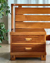 Load image into Gallery viewer, Torrente King Size Bedroom Set