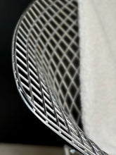 Load image into Gallery viewer, Bertoia Diamond Chair