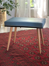 Load image into Gallery viewer, Retro Stool - Convertible Step Ladder