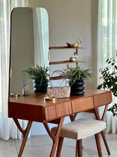 Load image into Gallery viewer, Retro Dresser by Novocraft