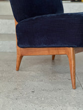 Load image into Gallery viewer, Pair of Rare “Artifort” Occasional Chairs