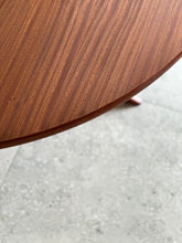 Load image into Gallery viewer, DS Vorster Dining Room Set