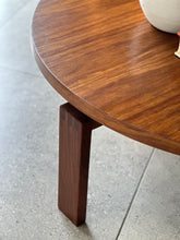 Load image into Gallery viewer, Round Mid-Century Modern Coffee Table