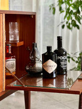 Load image into Gallery viewer, Classic Novocraft Sideboard