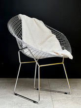 Load image into Gallery viewer, Bertoia Diamond Chair