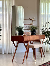 Load image into Gallery viewer, Retro Dresser by Novocraft