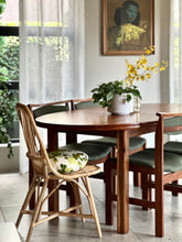 Load image into Gallery viewer, Oval Extendable Dining Table