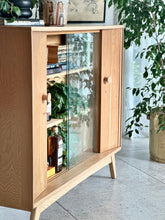 Load image into Gallery viewer, Oak Display / Drinks Cabinet