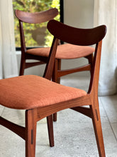 Load image into Gallery viewer, Dining Set by DS Vorster & Co