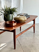 Load image into Gallery viewer, DS Vorster Sapele Mahogany Coffee Table