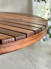 Load image into Gallery viewer, Slatted Top Round Dining Table
