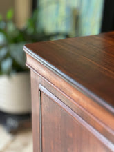 Load image into Gallery viewer, Classic Vintage Sideboard