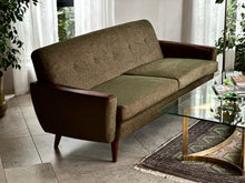Load image into Gallery viewer, Mid-Century "Airflex" Couch