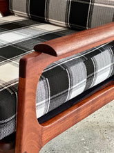 Load image into Gallery viewer, Pair of Vintage "His & Hers" Armchairs