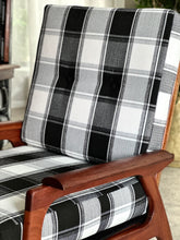 Load image into Gallery viewer, Pair of Vintage "His & Hers" Armchairs