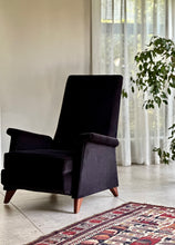 Load image into Gallery viewer, Parker Knoll Luxury Armchair