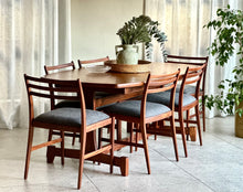 Load image into Gallery viewer, MCM “Novocraft” Extendable Dining Table