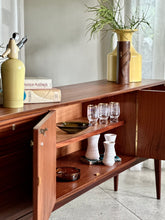 Load image into Gallery viewer, Classic Novocraft Sideboard