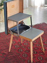 Load image into Gallery viewer, Retro Stool - Convertible Step Ladder