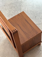 Load image into Gallery viewer, Torrente King Size Bedroom Set