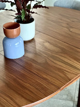 Load image into Gallery viewer, Round Mid-Century Extendable Dining Table
