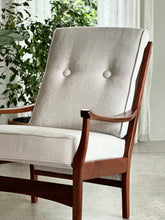 Load image into Gallery viewer, Pair of Cintique Armchairs