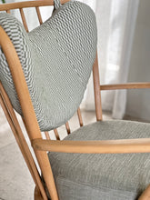 Load image into Gallery viewer, Spindle Back Occasional Arm Chair