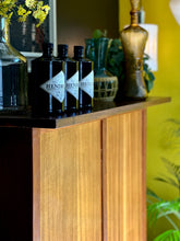 Load image into Gallery viewer, Small Vintage Bar Counter