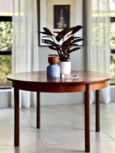 Load image into Gallery viewer, Round Mid-Century Extendable Dining Table