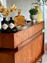 Load image into Gallery viewer, "Kallebach" Kiaat Bar | Counter