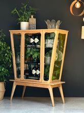 Load image into Gallery viewer, Solid Oak Display/Drinks Cabinet