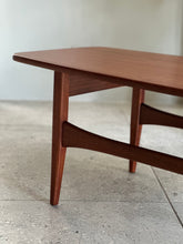 Load image into Gallery viewer, DS Vorster Sapele Mahogany Coffee Table
