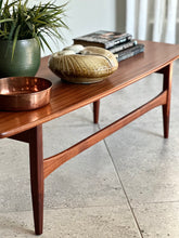 Load image into Gallery viewer, DS Vorster Sapele Mahogany Coffee Table