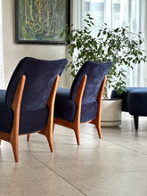 Load image into Gallery viewer, Pair of Rare “Artifort” Occasional Chairs