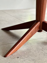 Load image into Gallery viewer, DS Vorster Dining Room Set