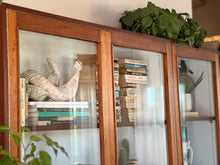 Load image into Gallery viewer, Vintage Bookcase / Display Cabinet