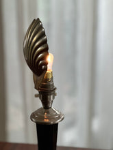 Load image into Gallery viewer, Art Deco "Clam-Shell" Table Lamp