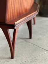Load image into Gallery viewer, Mid-Century Bar/Entertainment Counter