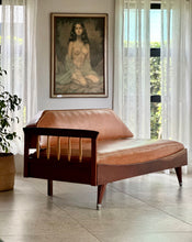 Load image into Gallery viewer, Retro, Original 60’s Sleeper Couch