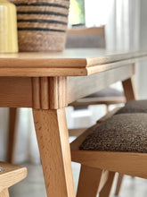 Load image into Gallery viewer, Vintage Oak Dining Room Set