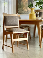 Load image into Gallery viewer, Vintage Oak Dining Room Set