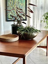 Load image into Gallery viewer, Large DS Vorster & Co Extendable Dining Table