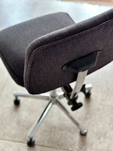 Load image into Gallery viewer, Retro Office Swivel Chair