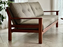 Load image into Gallery viewer, Retro Kiaat Couch