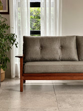 Load image into Gallery viewer, Retro Kiaat Couch