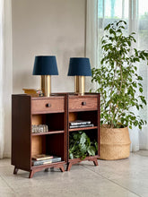 Load image into Gallery viewer, Pair Of Vintage Pedestals