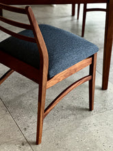 Load image into Gallery viewer, Mid-Century Set of 8 Dining Chairs