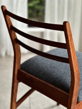 Load image into Gallery viewer, Mid-Century Set of 8 Dining Chairs